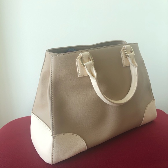 Tory Burch Hand Bag - Picture 4 of 12